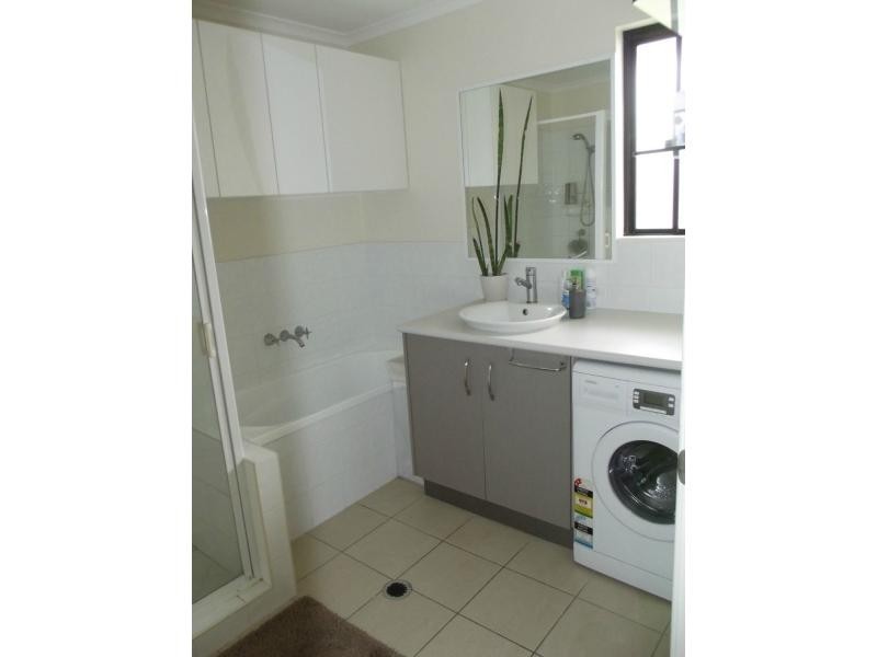 Unit 4/6A Low Street, Yandina QLD 4561