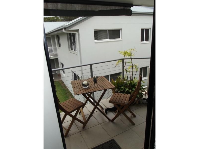 Unit 4/6A Low Street, Yandina QLD 4561