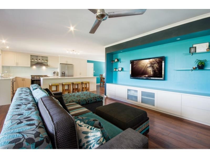 38 Upper Wakefield Street, Woombye QLD 4559