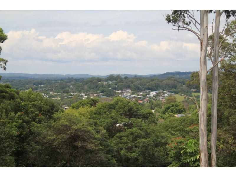 99 Mapleton Road, Nambour QLD 4560