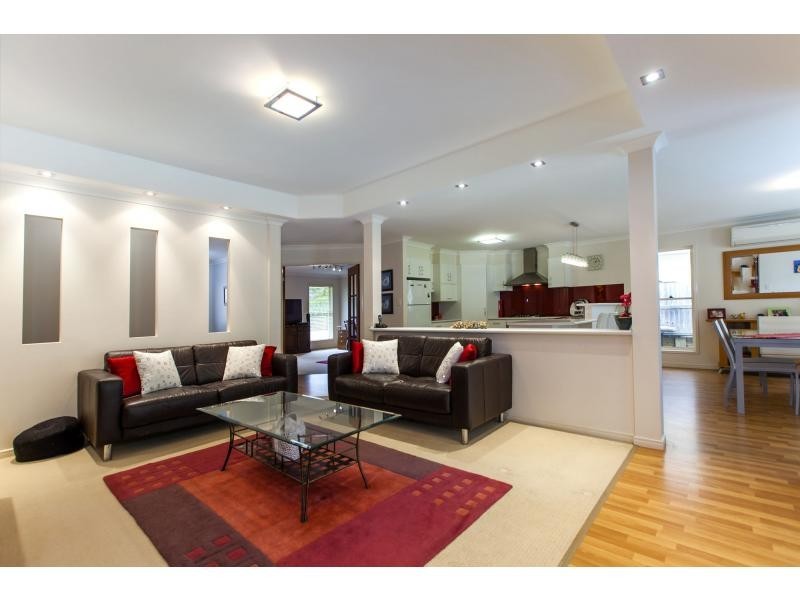 11 Countryview Street, Woombye QLD 4559