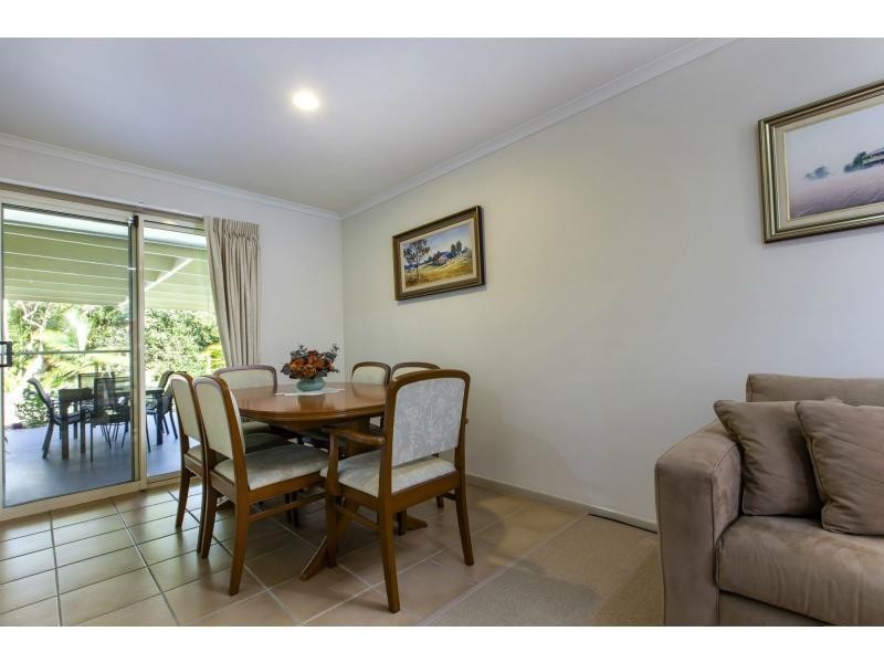 8 Corey Court, Palmwoods QLD 4555