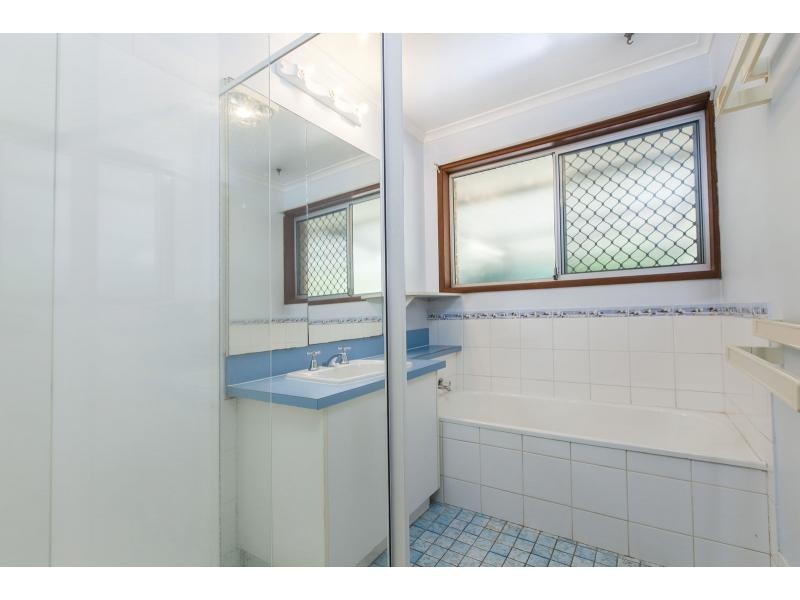 28 Burruma Court, Coes Creek QLD 4560