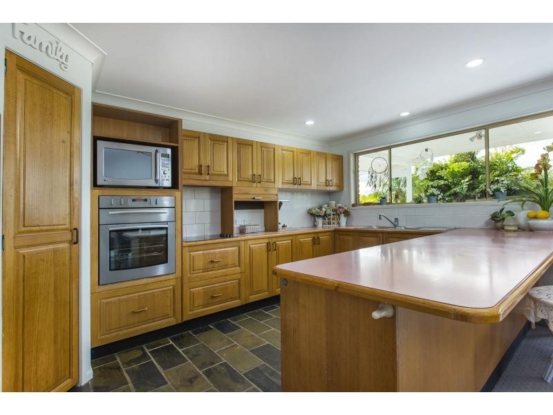 84 Mullers Road, West Woombye QLD 4559