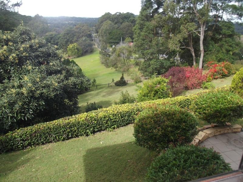 42 Panorama Drive, Nambour QLD 4560