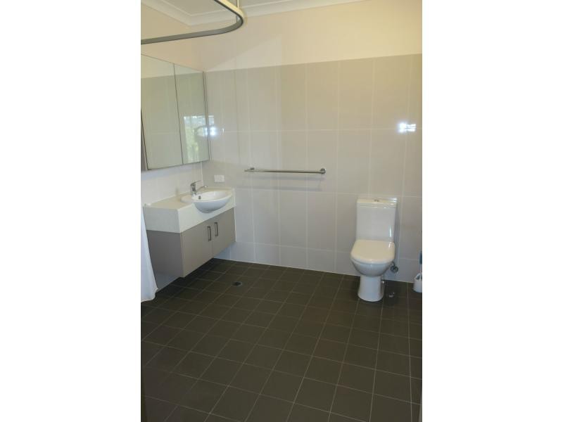 2 Silverwood Drive, Burnside QLD 4560