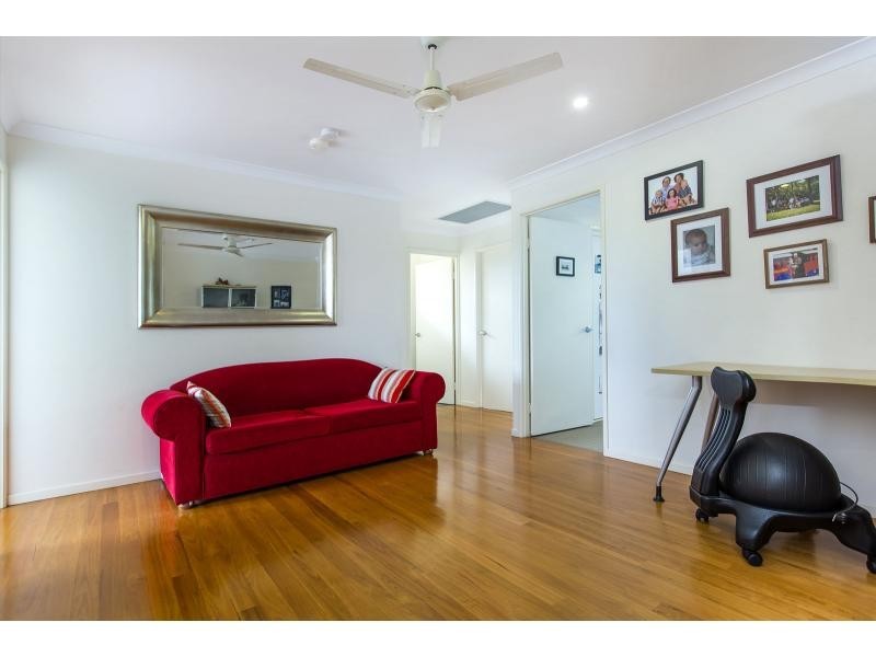 23 Dinmore Street, Woombye QLD 4559