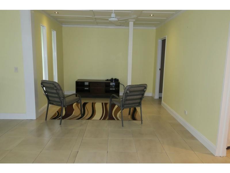 32 Wilson Avenue, Woombye QLD 4559