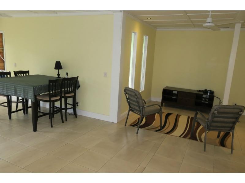 32 Wilson Avenue, Woombye QLD 4559