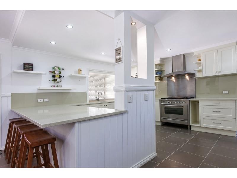 96 Diddillibah Road, Woombye QLD 4559