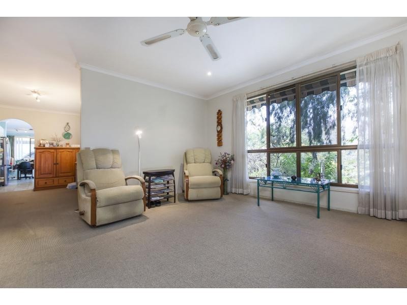 5 Lancaster Close, Woombye QLD 4559