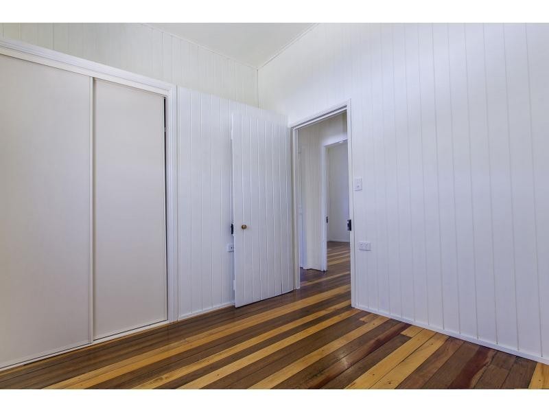 10 Hocking Street, Nambour QLD 4560