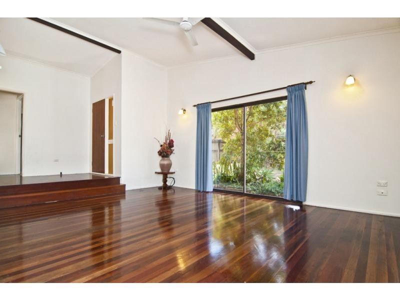 19 Hollygreen Crescent, Palmwoods QLD 4555