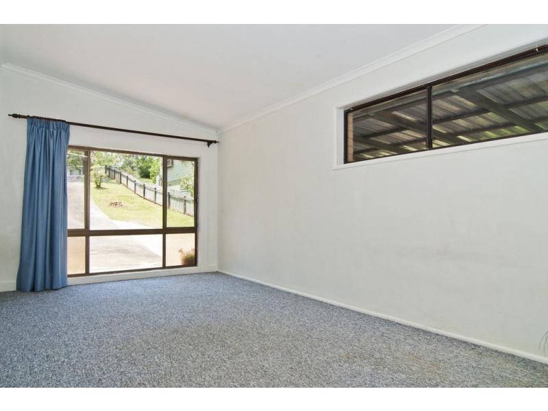 19 Hollygreen Crescent, Palmwoods QLD 4555