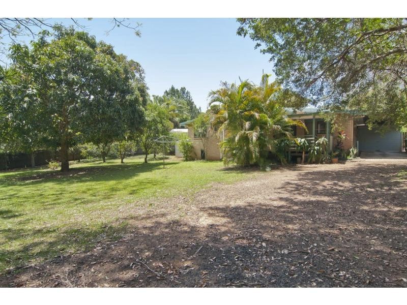 19 Hollygreen Crescent, Palmwoods QLD 4555