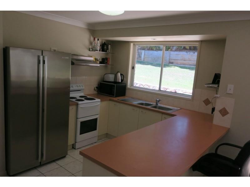 24 TARONGA Place, Palmwoods QLD 4555