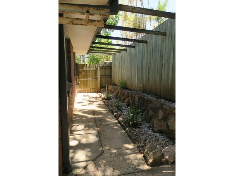 24 TARONGA Place, Palmwoods QLD 4555