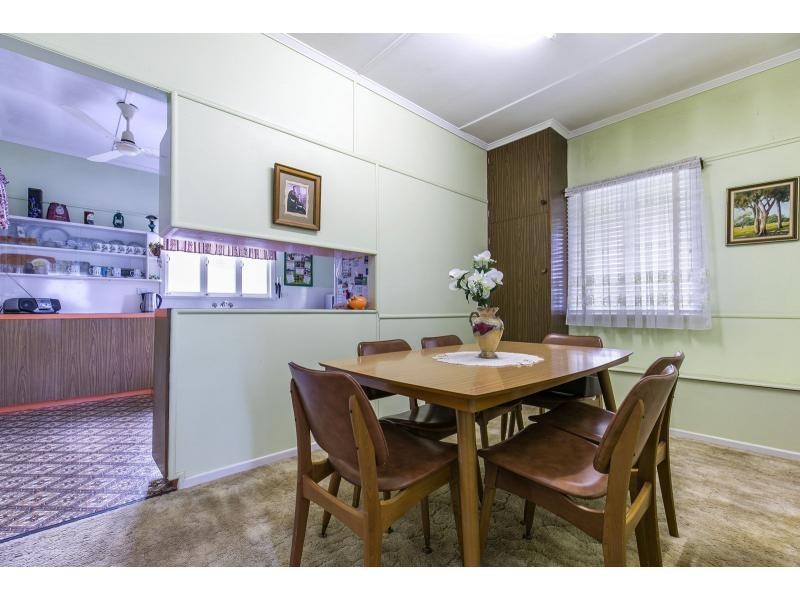 4 Dinmore Street, Woombye QLD 4559