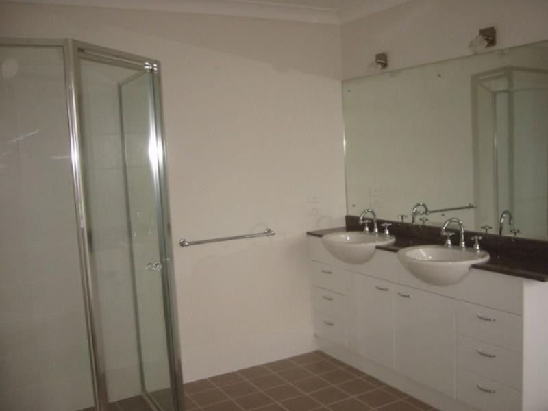27 Camberwarra Drive, NSW, Belmont North NSW 2280