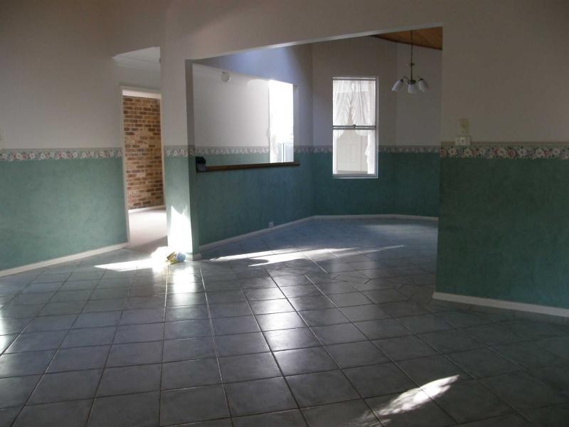 5 Saara Close, NSW, Woodrising NSW 2284