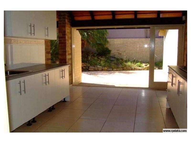 Mayfield NSW 2304