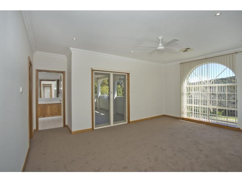 43 Camberwarra Drive, NSW, Belmont North NSW 2280