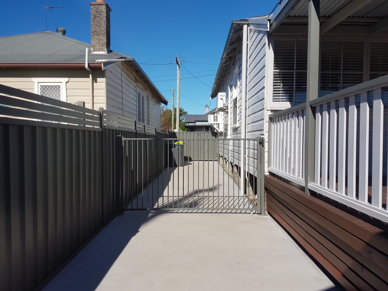 5 Lorna St, Waratah NSW 2298