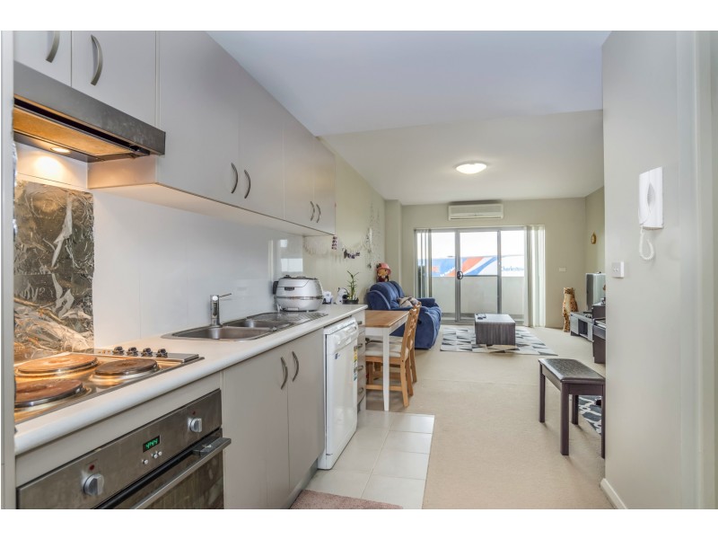 309/215-217 Pacific Hwy, Charlestown NSW 2290