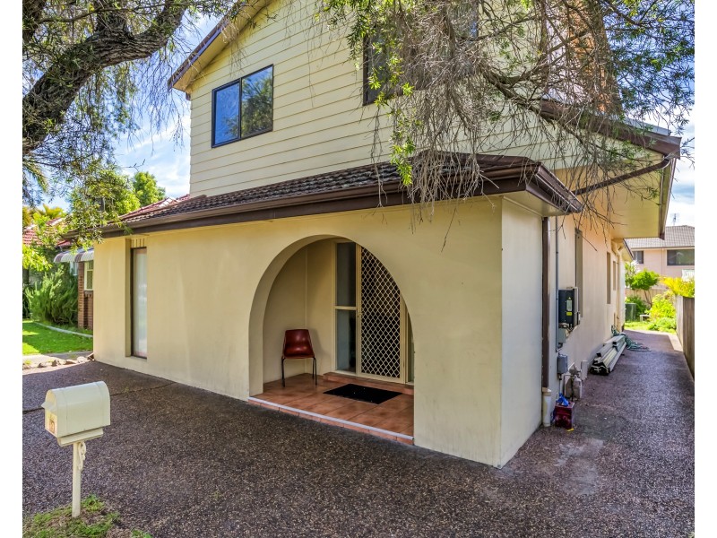19 Alfred St, Waratah NSW 2298