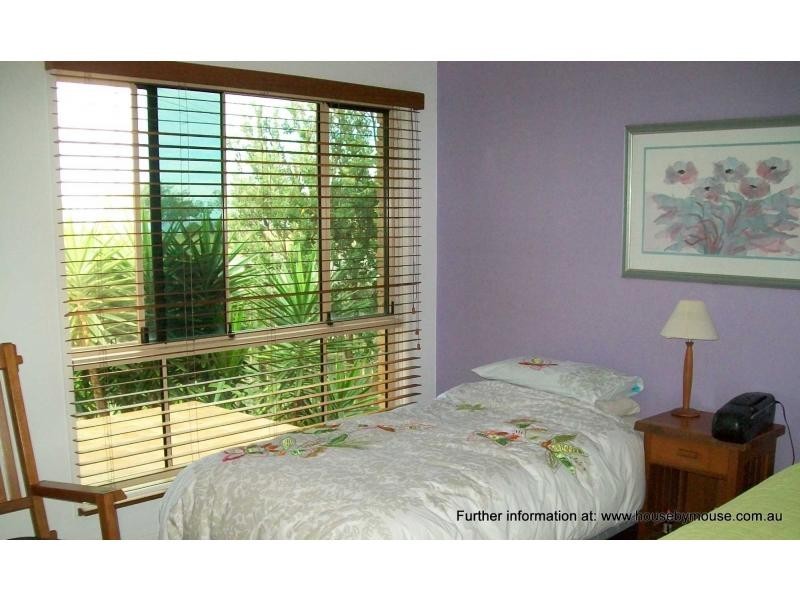 158 The Esplanade, Elliott Heads QLD 4670