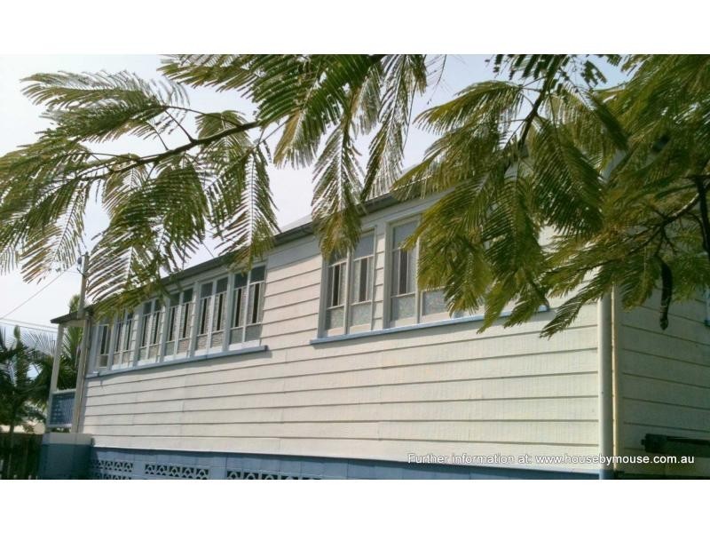 39 Urangan Street, Torquay QLD 4655