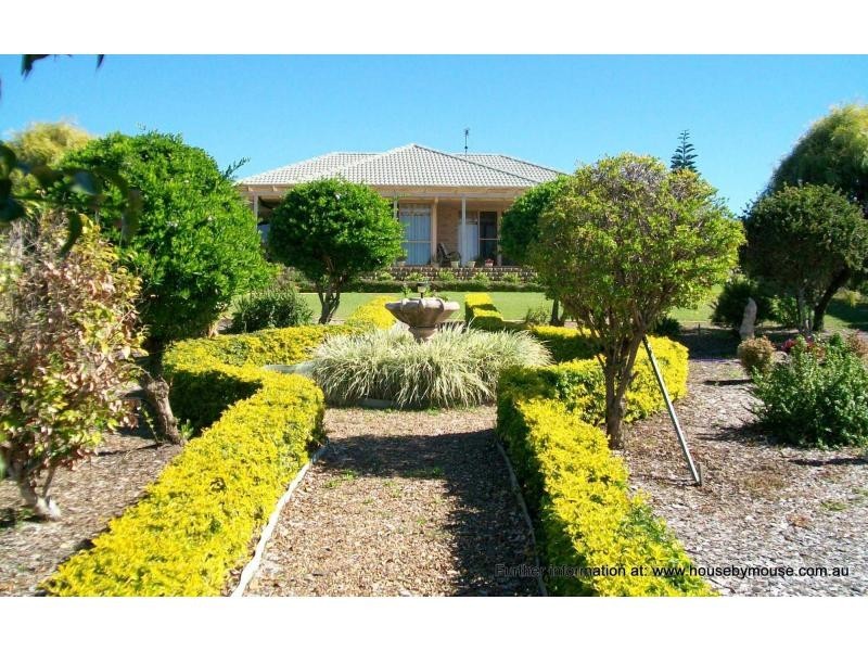 153-155 Cove Boulevard, River Heads QLD 4655