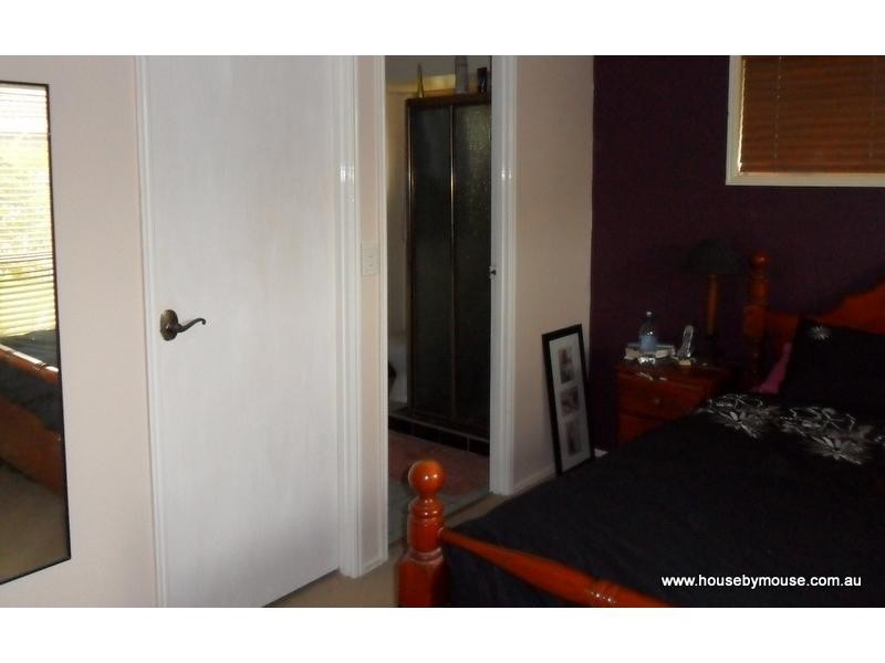 8 Andrea Court, Kawungan QLD 4655