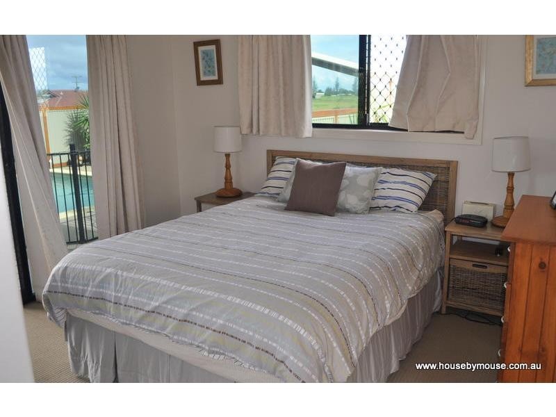 199 Atkinsons Road, Elliott Heads QLD 4670