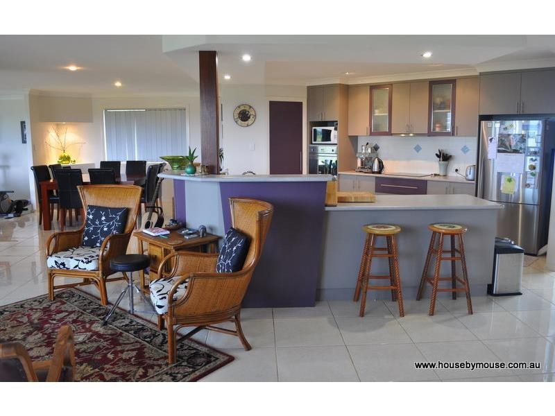 199 Atkinsons Road, Elliott Heads QLD 4670