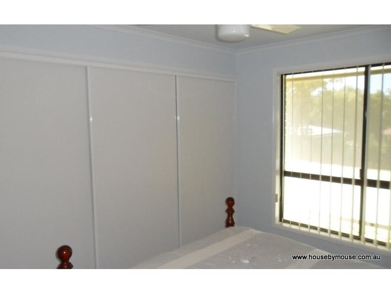 15 Barry Street, Torquay QLD 4655