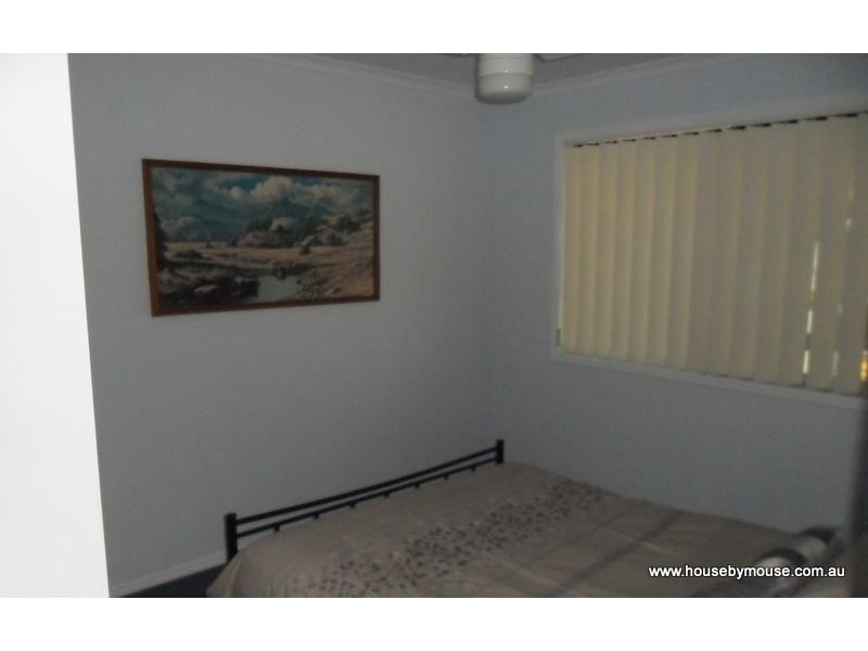 15 Barry Street, Torquay QLD 4655