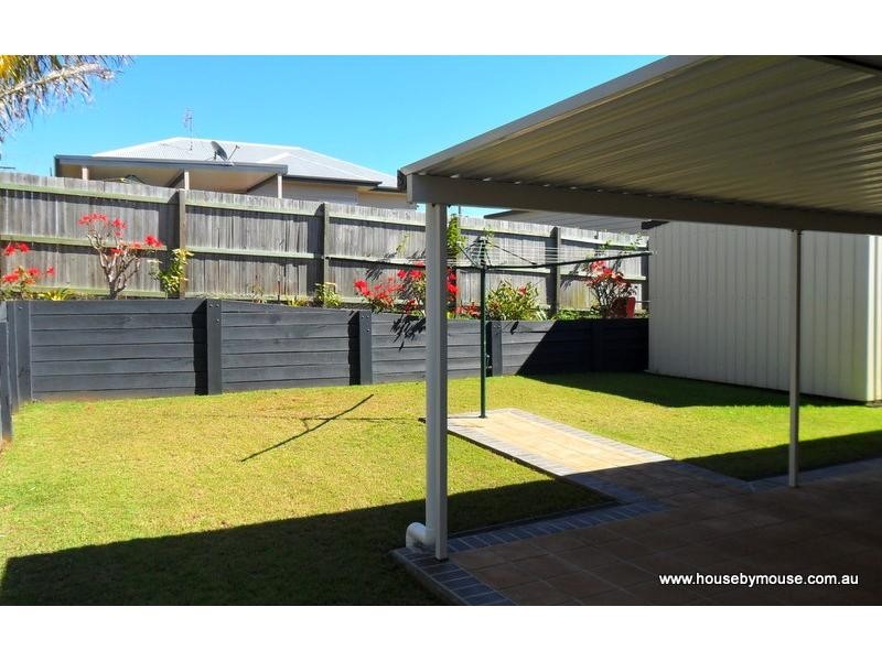 15 Barry Street, Torquay QLD 4655