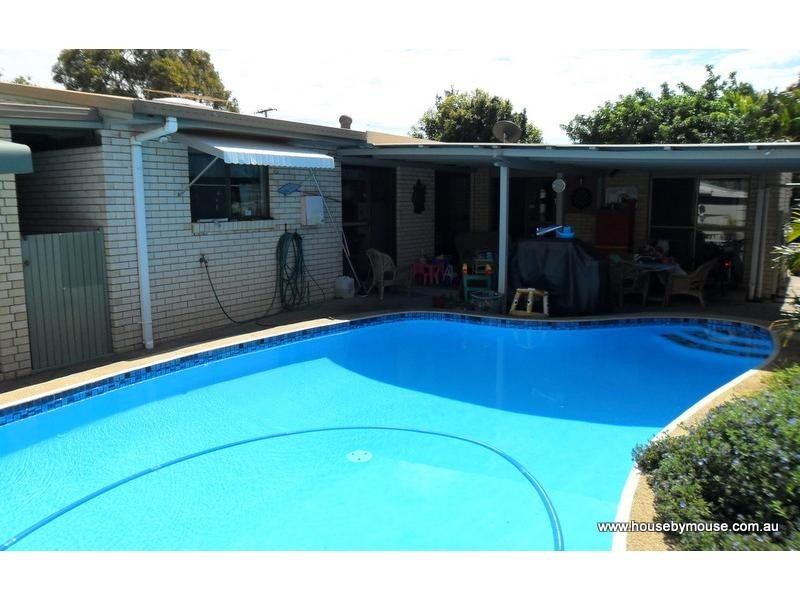 108 Denmans Camp Road, Torquay QLD 4655