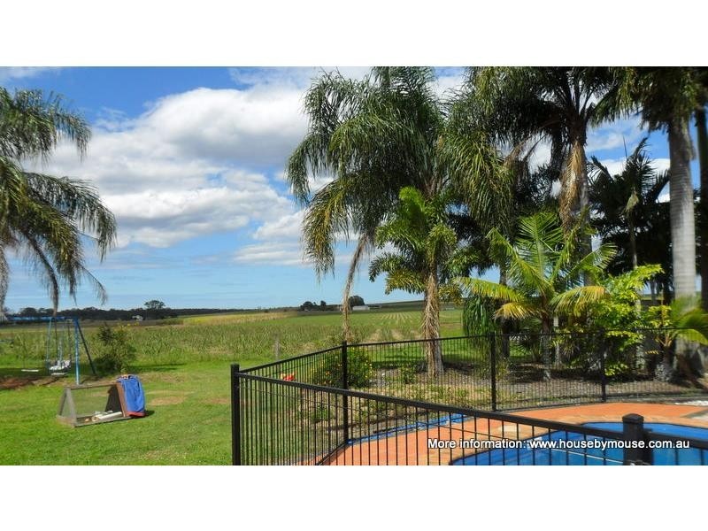 16 Station Road, Childers QLD 4660