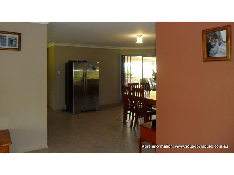 16 Station Road, Childers QLD 4660