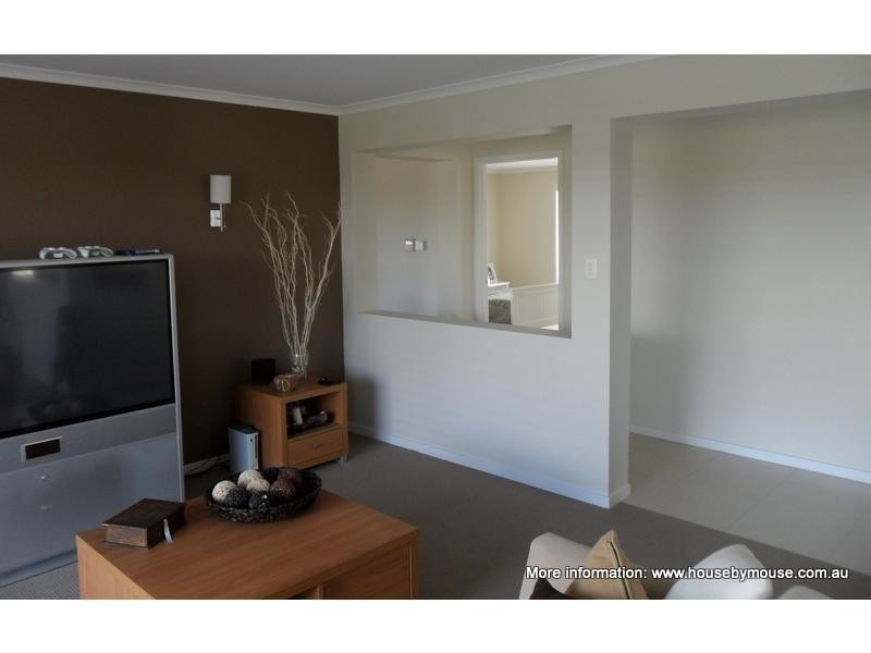 5 Honey Myrtle Close, Burrum Heads QLD 4659