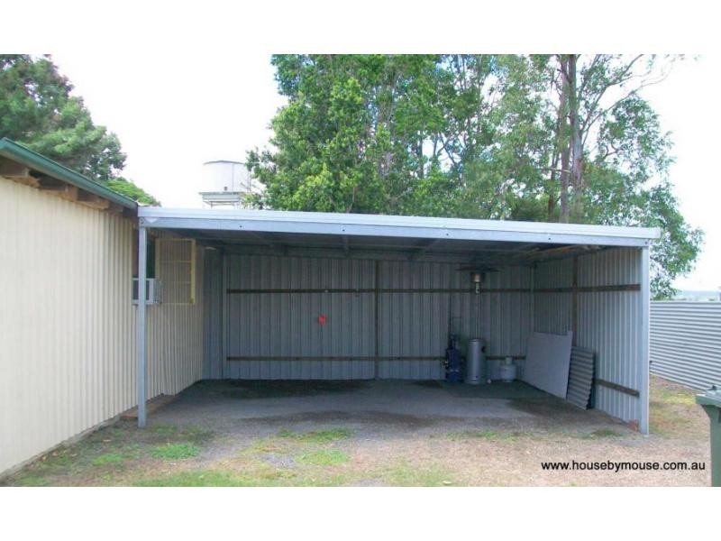 Wallaville QLD 4671