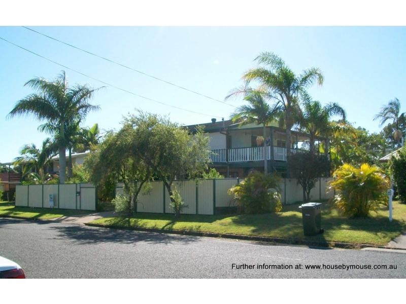31 Saunders Street, Point Vernon QLD 4655