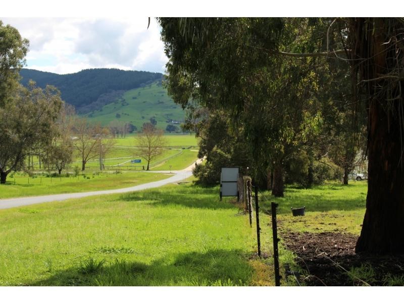 6 Hovell Street, Towong VIC 3707