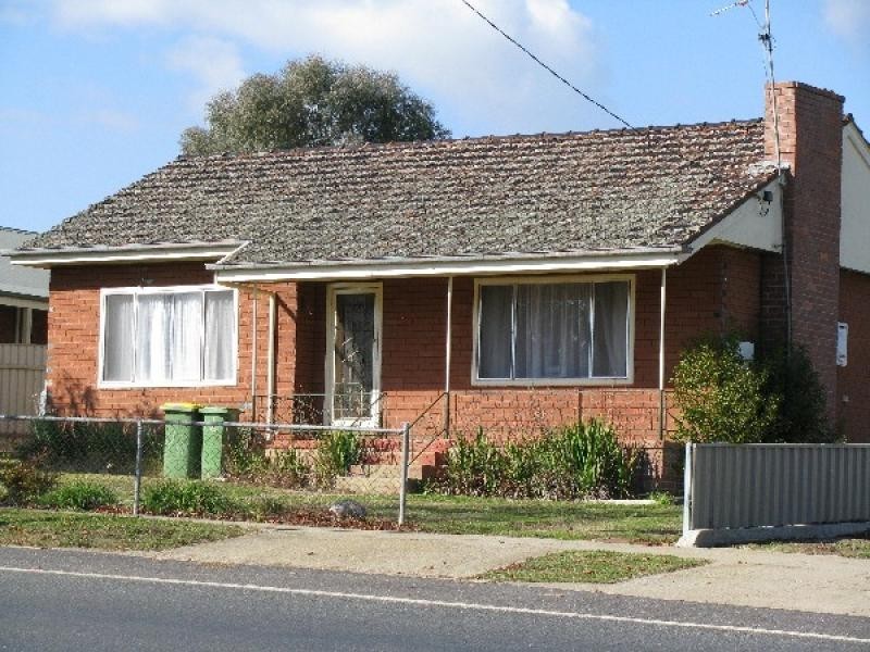 97 Hanson Street, Corryong VIC 3707