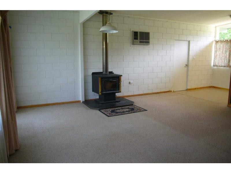 1 Mitchell Avenue, Khancoban NSW 2642