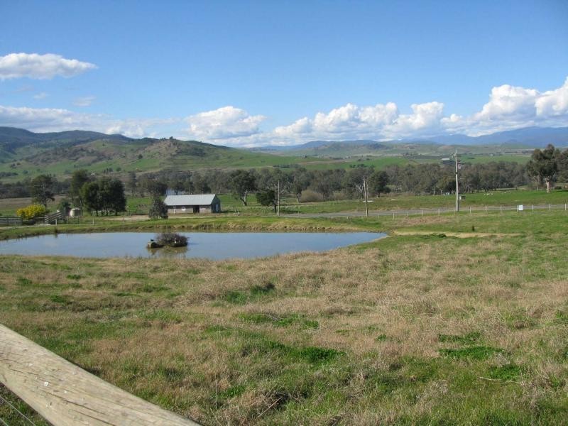 10918 Murray River Road, Tintaldra VIC 3708