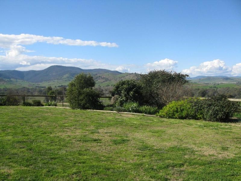 10918 Murray River Road, Tintaldra VIC 3708