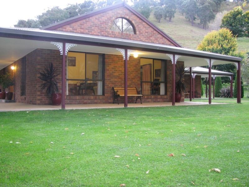1604 Thowgla Road, Thowgla Valley VIC 3707